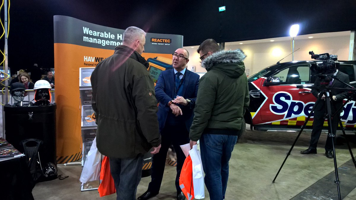 wearespeedy's tweet photo. Reactec demo of #HAVWEAR, reducing Hand Arm Vibration at #Safestart2017 with Speedy #IntelligentSafety https://t.co/9ajLUyOVhm