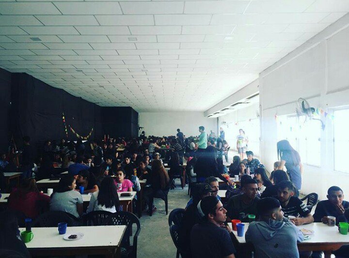 Jenpereda's tweet image. Arrancando la mañana en #CampaIntimosAdoles2017