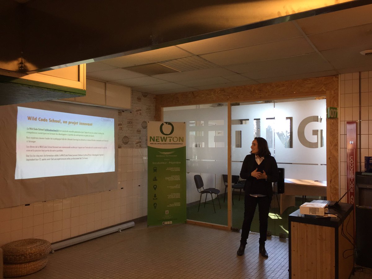 Bdx_Technowest's tweet photo. Rencontre @WildSchool_Bdx et #startup de #NEWTONBTW aujourd'hui à @Villedebegles #formation #numérique #Bordeaux https://t.co/T8pyObq6PJ