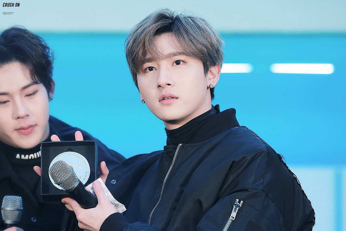 PortalMonstaX's tweet photo. [I.M_DAY] 2017 - Janeiro #0126IM데이 #HappyIMday #IM_DAY https://t.co/HMA8C0CKU5