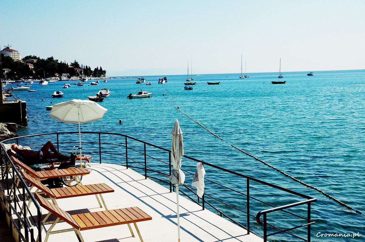 cromaniapl's tweet photo. New POST - RABAC :) https://t.co/lSBB73aLxL #rabac @ShareIstria @ColoursofIstria @Porec_Istria @lacroatie @CroaziaInfo  @visitistria https://t.co/gyYpGk46xp