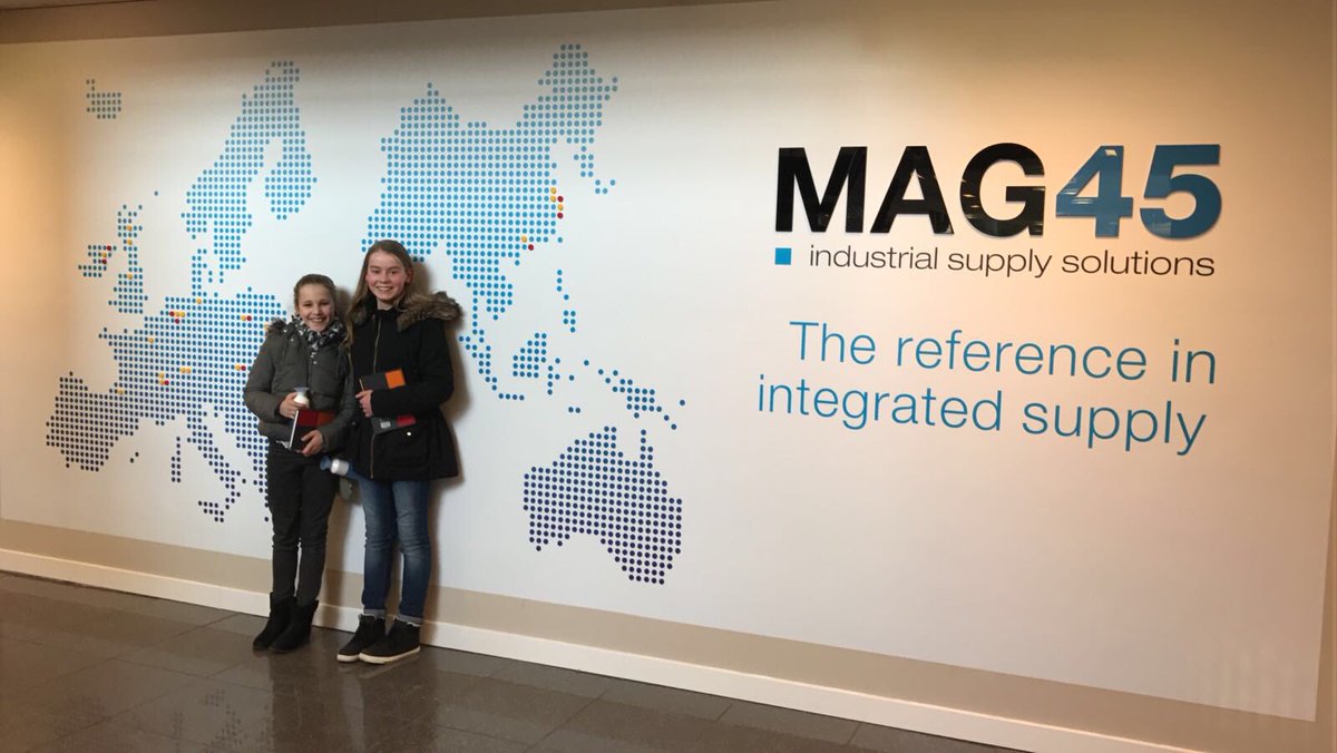 MAG45_'s tweet photo. Vandaag hadden wij niet 1 maar 2 nieuwe bazen bij #MAG45! #jinc #baasvanmorgen https://t.co/ODTPzavENH
