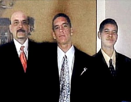 dbfd3's tweet photo. How does @kdeleon define "protecting families"?  Allowing an illegal alien to murder a father &amp; 2 sons #BolognaFamily https://t.co/7IWc1ogcSR