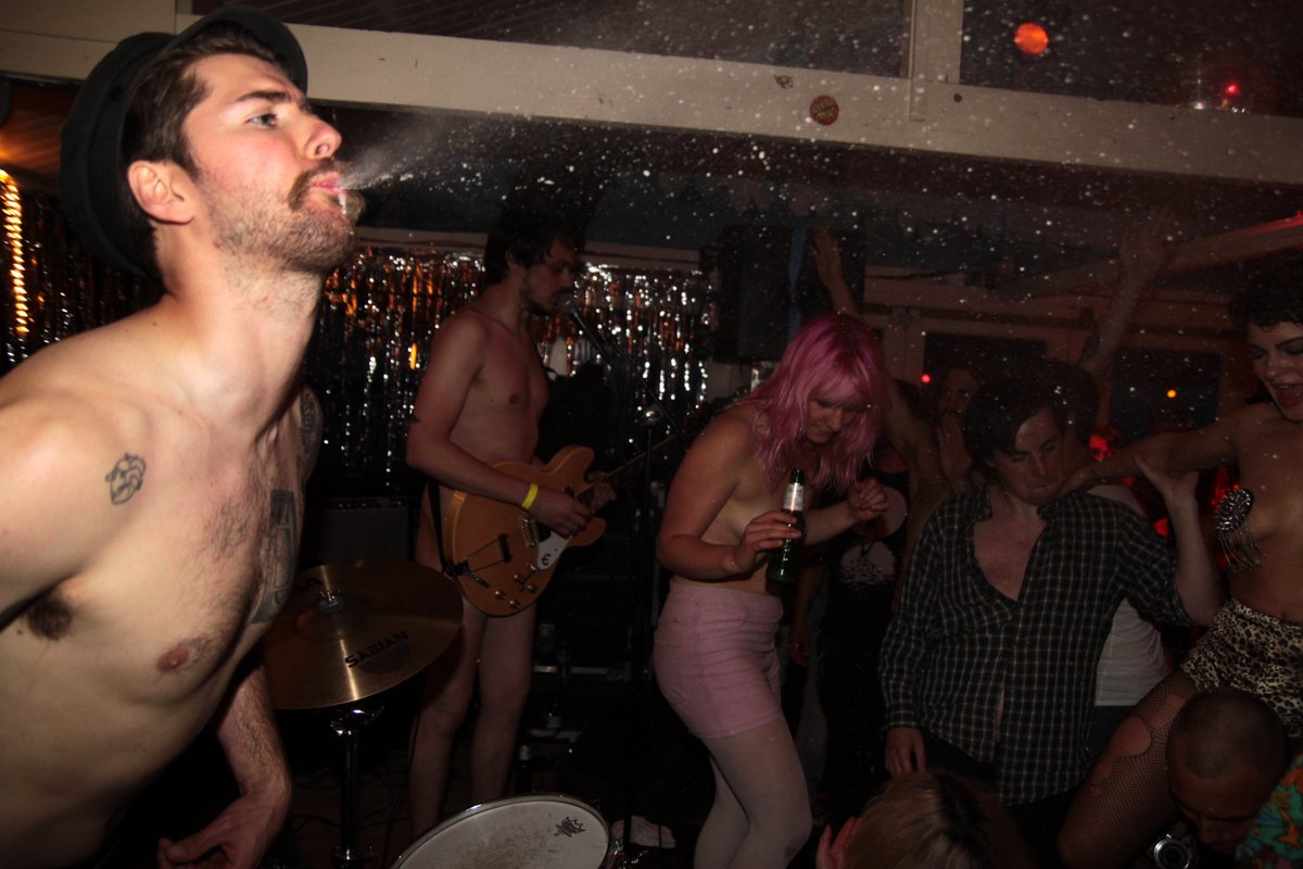 sleazefest's tweet photo. 25 februari - Sleazefest 
Satisfaction guaranteed!!
#Amsterdam #nightlife https://t.co/tvKYckYeeu