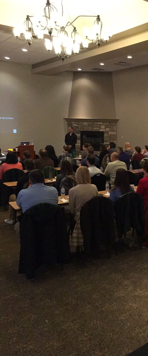 PamRosenau's tweet photo. @iRyanPena #smbcmn great presentation so far!! https://t.co/xEQfB1jpn8