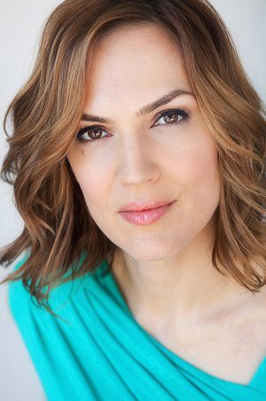 drewsgemeu's tweet photo. 16- Verônica Hastings como Glória Pires https://t.co/5Yuy9XVDtW