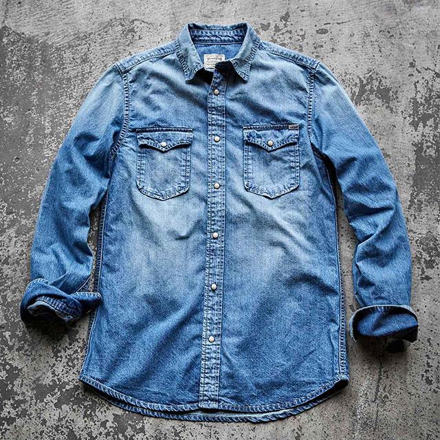 JACKJONESSPAIN's tweet photo. JACK &amp; JONES VINTAGE CLOTHING incluye vaqueros icónicos exclusivos en todas las colecciones. Descúbrelo 
► https://t.co/qiZRLU9L9s https://t.co/DHn1NyEUYk