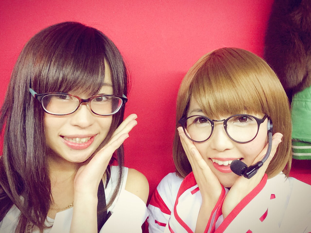 南雲みなみ 9 30 西永福 今日は今年初のidol Colorでしたー いつもより可愛い格好 のはず コンタクト 忘れて 本番以外ではメガネスタイルでしたー 笑 大好きなみるくてぃーちゃんと 初めましての香菜子ちゃん 集合写真は今から拾いに行ってきます