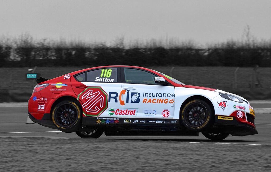 Tinman_pinch's tweet photo. ThrowbackThursday for @ASuttonRacing #Rollon2017 https://t.co/K0zHxA7Qmv