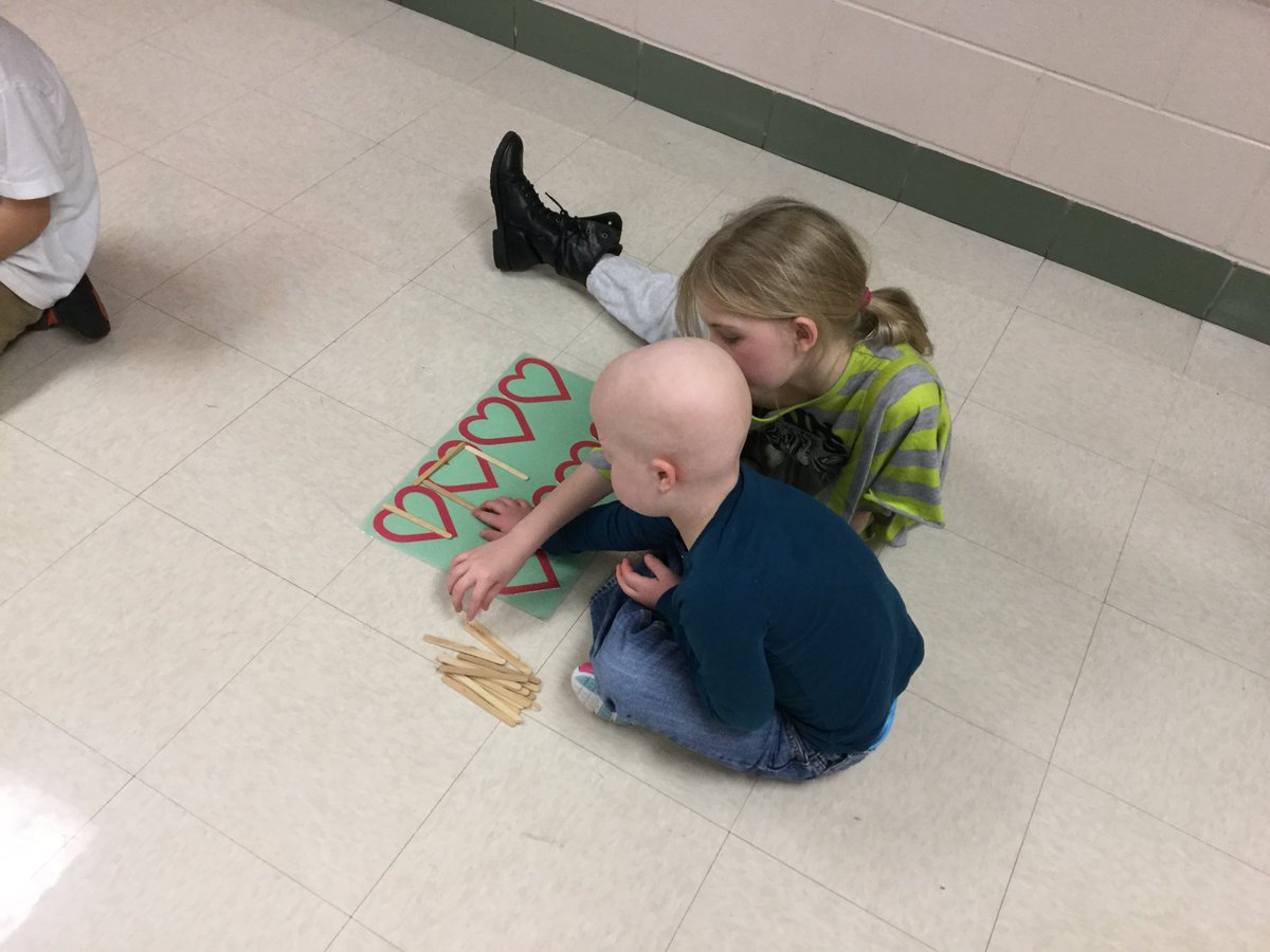MrsRittberger's tweet photo. Writing rhythms with Popsicle sticks in 1st grade. https://t.co/8gPO7DMb5L