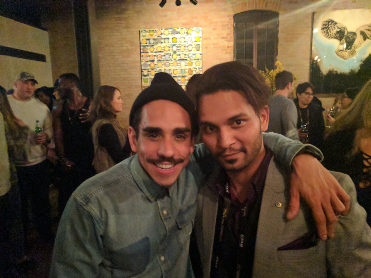 aRTShrian's tweet photo. @RealRaySantiago of @AshvsEvilDead is awesome actor & really cool guy! #AshVsEvilDead #BrownActor #Diversity #inclusion #InclusionReport https://t.co/mYezSWmIFl