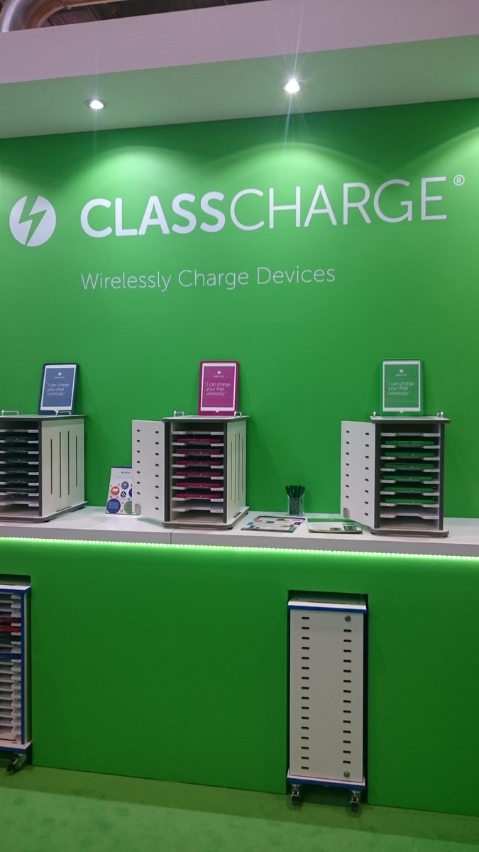 melfenaert's tweet photo. #Bett2017 classcharge, solution mobile et sans fil pr charger tablettes cc @LycBPascalOrsay @gponsonnet @jfbern1 @vmarquetvienne @michnikg https://t.co/F1NJIG8ugT