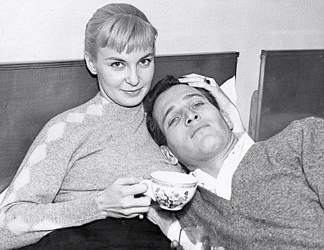AndWhatRosen's tweet photo. Happiness in marriage is "not only marrying the right partner it is being the right partner" -Paul Newman #NationalSpousesDay #TCMParty https://t.co/ddxtJKUdHp
