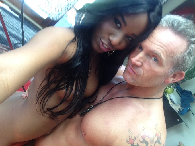 Thanks for gracing me with your cock ????????? @marcuslondon https://t.co/XhqWXHzCex