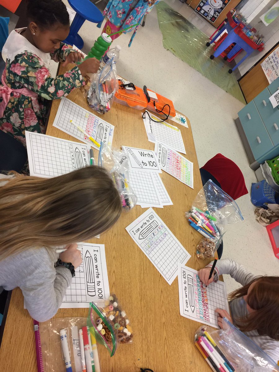 What a great 100th day it was! #100dayssmarter #emmakdoub #ekdkindergarten