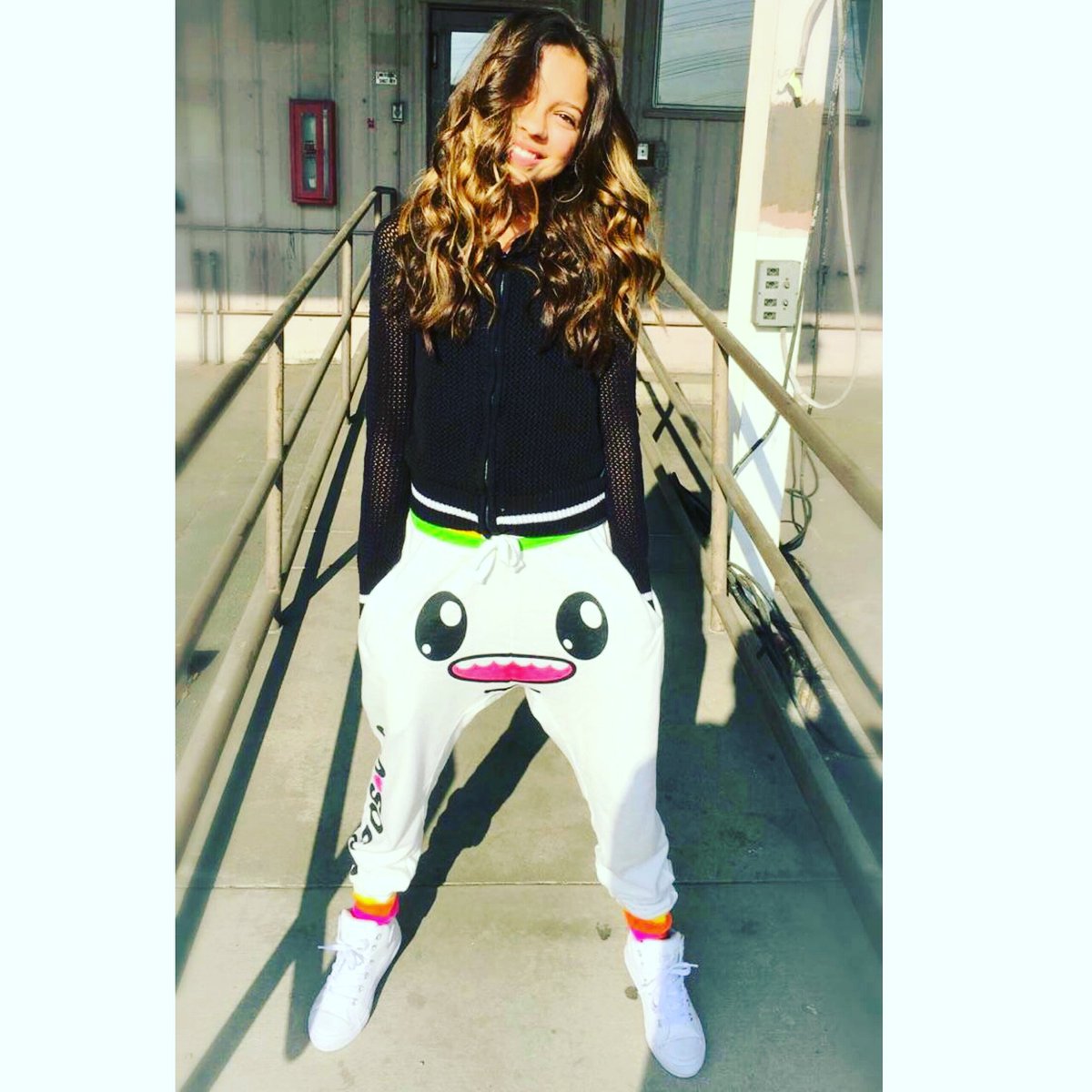 Matti6453's tweet photo. I nominate @CreeCicchino for the best TV show actress Kids Choice Awards #KCSE2016 She is super cool @NickelodeonTV @KCANominees @Nickgirls_ https://t.co/B3gtZ6Dwdw