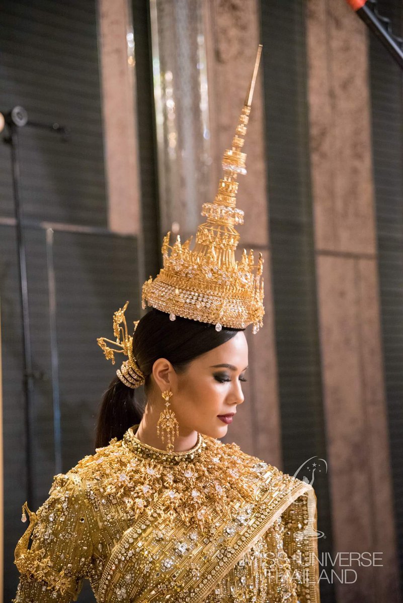 sdewaha's tweet photo. ใครเห็นแล้วไม่รีขอให้นกเมนขอให้ผัวทิ้ง นี่คือคำสั่งรีเดี๋ยวนี้ ถถถ #MissUniverse #Thailand https://t.co/vfAK26UFcp