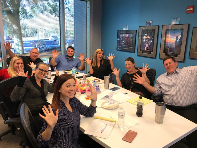 ConsultisIT's tweet photo. #ConsultisFISH #ConsultisExcellence #salesbootcamp #2017iscoming https://t.co/01PTGNMLag