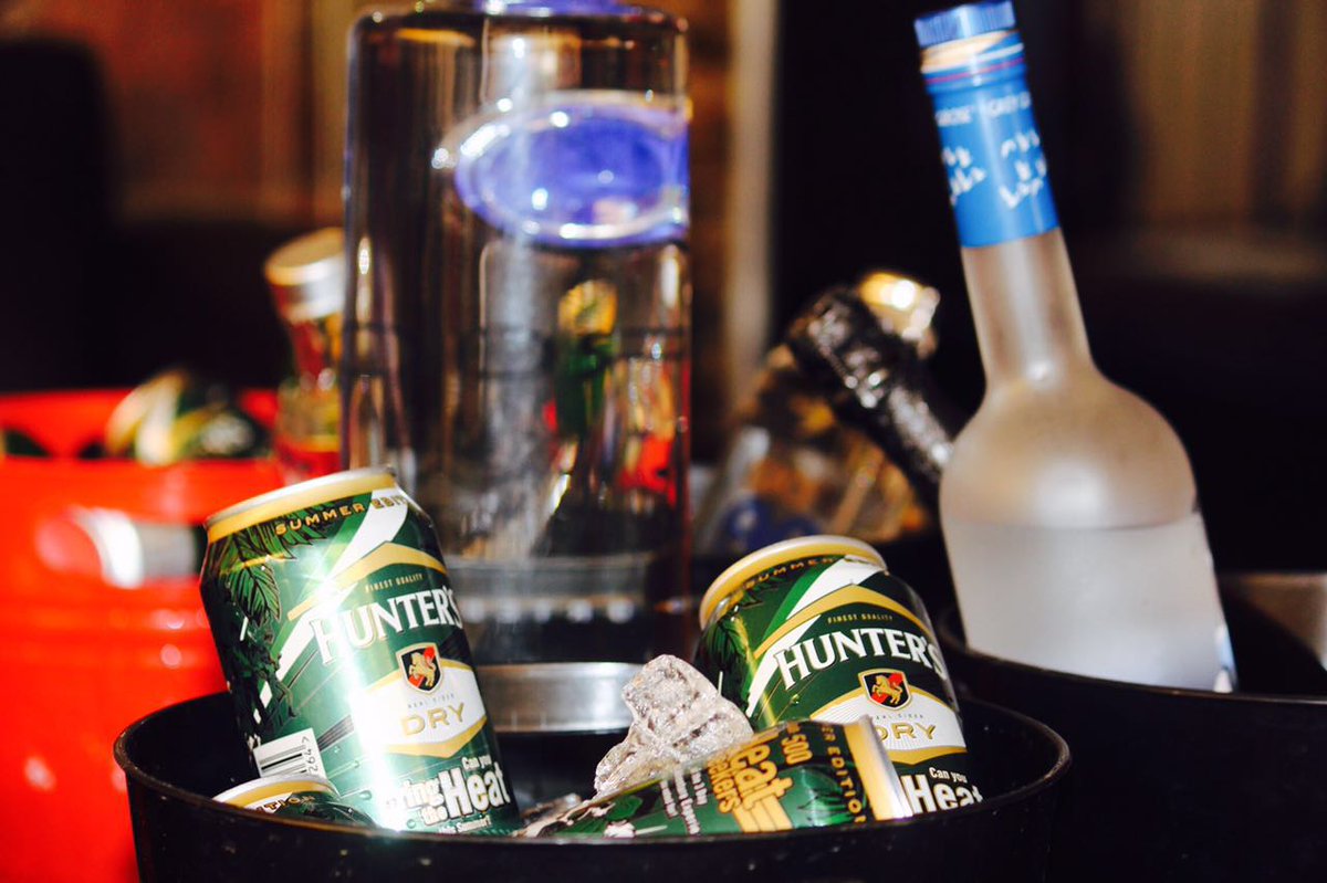 OLW_16's tweet photo. POTIONS 😭😭💉💊 IT'S GOING TO BE A MESS 🔥🔐💃

#NgwenyaTown #10thFeb #ShawdyEnt #KentHookahExperience #GOATFridays #HuntersDry https://t.co/jgoHfOlKtw