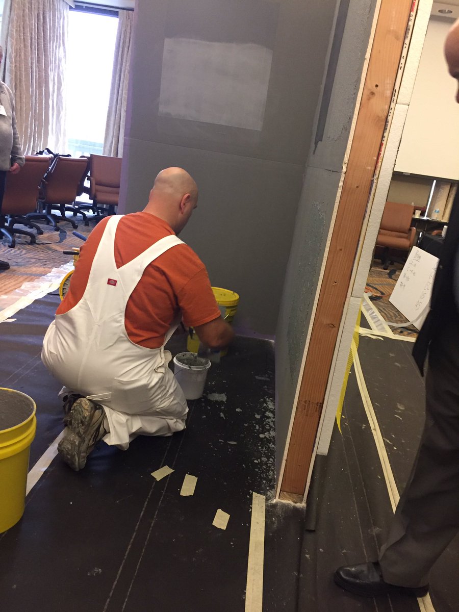 SteveAVelez's tweet photo. @StoLtd training. This is cool stuff. #fbm #fbmuniversity #foundationbuildingmaterials https://t.co/8osMTbOXWS