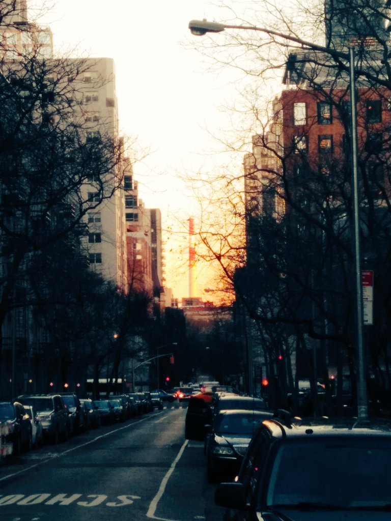 LensOfNYC's tweet image. Beautiful evenings in NYC..  #NewYorkCity #NYCLens #Manhattan