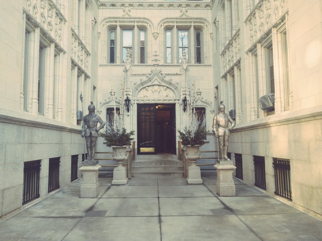 LensOfNYC's tweet image. The city is a home to beautiful houses #Gramercy  #NewYorkCity #NYCLens