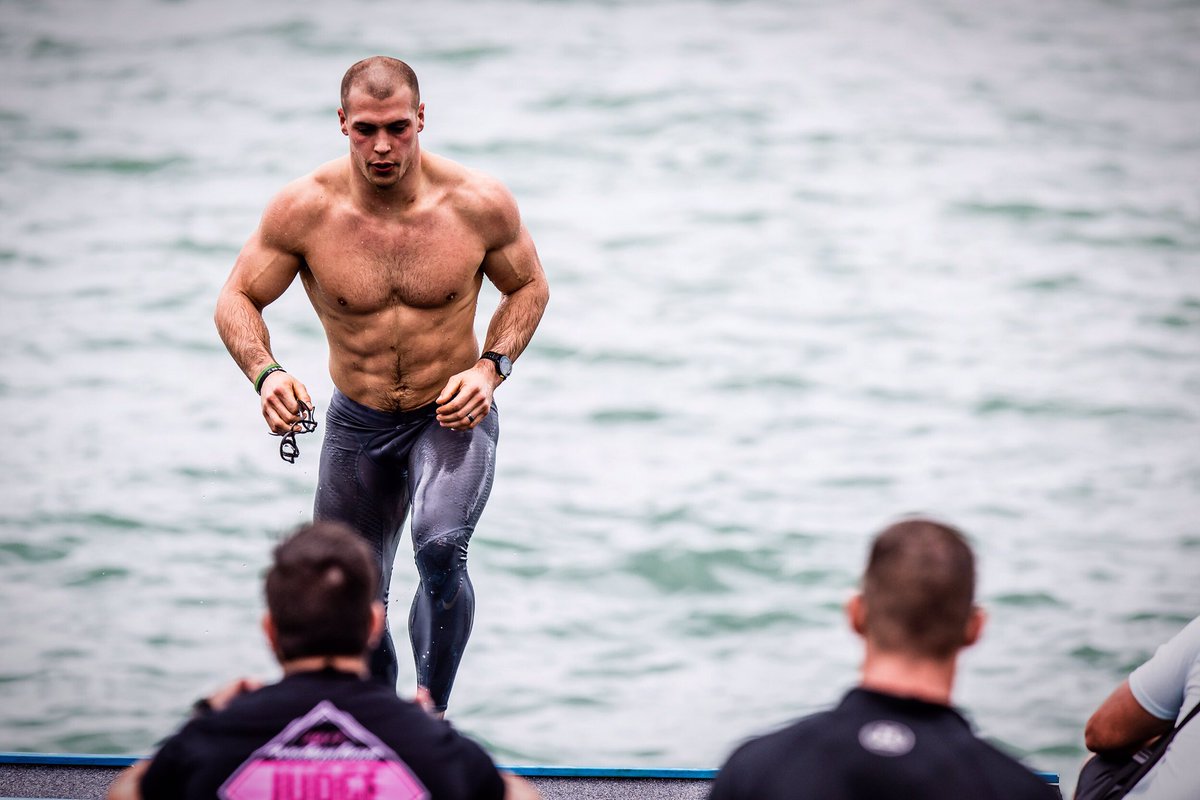 colesager35's tweet photo. Competition is a chance to impact a life, not a chance to win an event. #give #wza 
@progenex @niketraining @roguefitness https://t.co/MMuyXiSU3U