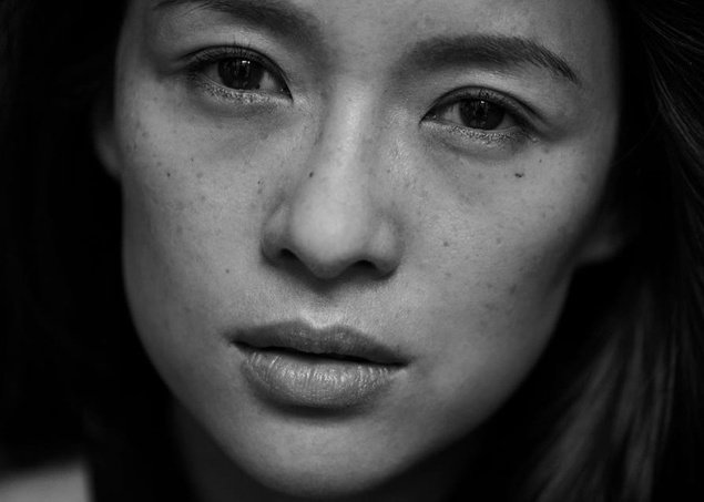 วันตรุษ : นึกถึงนักแสดงสาวชาวจีนทีไร ข้าพเจ้าอาจจะไม่ได้นึกถึงกงลี่ หรือ จางมั่นอี้ เท่ากับ จางจื้ออี่ นะครับ facebook.com/ternawapol/pho…