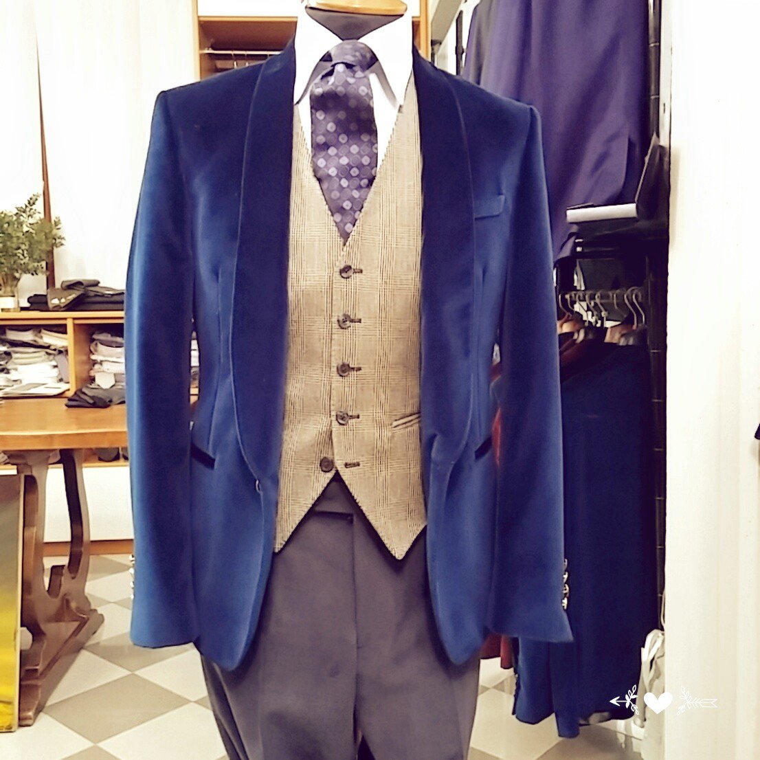 marialu44878240's tweet photo. Ci dicono che le nostre giacche, hanno una vestibilità unica... e noi, ci crediamo.
#itamantini #tamanfashion #viaschiavoni #Filottrano #top https://t.co/kcgppY6UT6