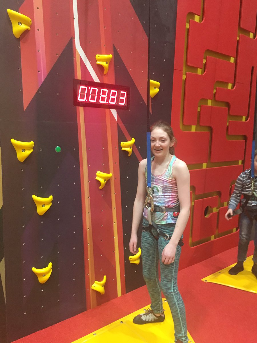 AmandaMullins10's tweet photo. Laurens best yet! @climbingthewall look at her face! #ctwvip https://t.co/EqisKROfMu