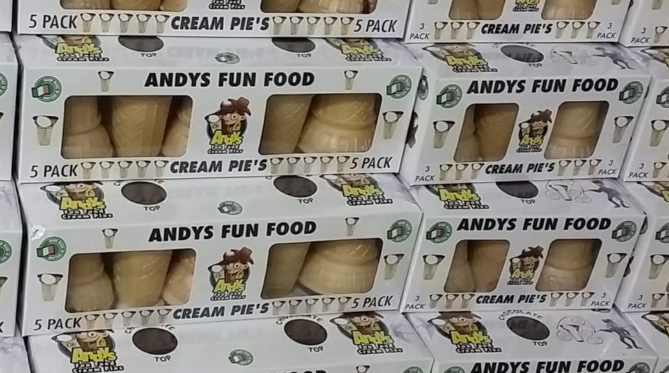 Andysfunfood's tweet photo. Andys Cream Pies now available in Supervalu Johnstown Navan, Beachmount Navan, Dunshaughlin, Kells, Ratoath. https://t.co/3p6kDrtN2y