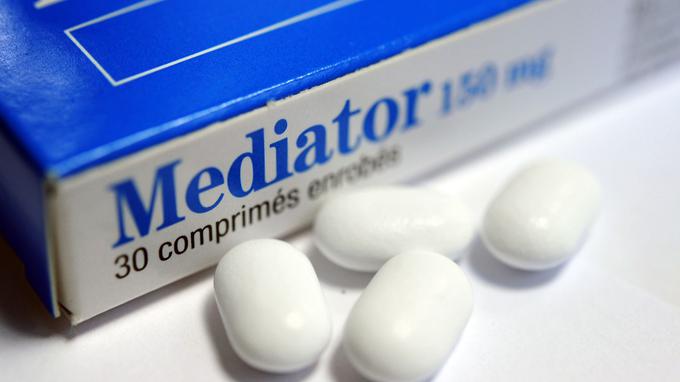 LeFigaro_Sante's tweet photo. Une sénatrice épinglée dans l'affaire du #Mediator vient d'être nommée au comité d'éthique de l'académie de médecine https://t.co/8pgNTkMr21 https://t.co/UssL5aYunY