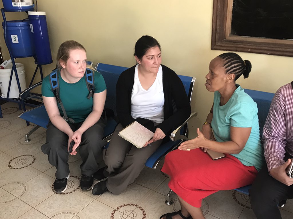 MarieEMayes's tweet photo. Grateful for the opportunity for our students to interview physicians and observe clinical settings in Arusha https://t.co/qkCnoab0o2