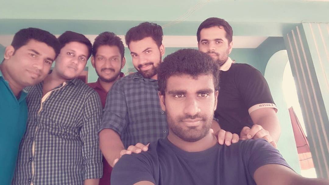 NITHISH_KG's tweet photo. A #Reunion  with some #College mates.
Was great to see them again.
#Groupie 
#svsce #sset https://t.co/9CGz3k0L3d