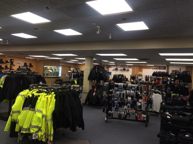uniformspec's tweet photo. One Stop Shop! Check out our new showroom; we'll take care of you! #FirstResponders #UniformProfessionals https://t.co/QYsACpEWjB https://t.co/zZspafsyqn
