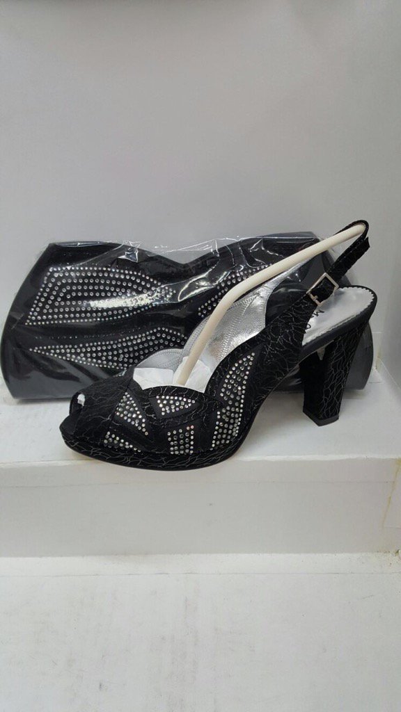 Golden crown boutiq (@goldencrown2017) on Twitter photo 