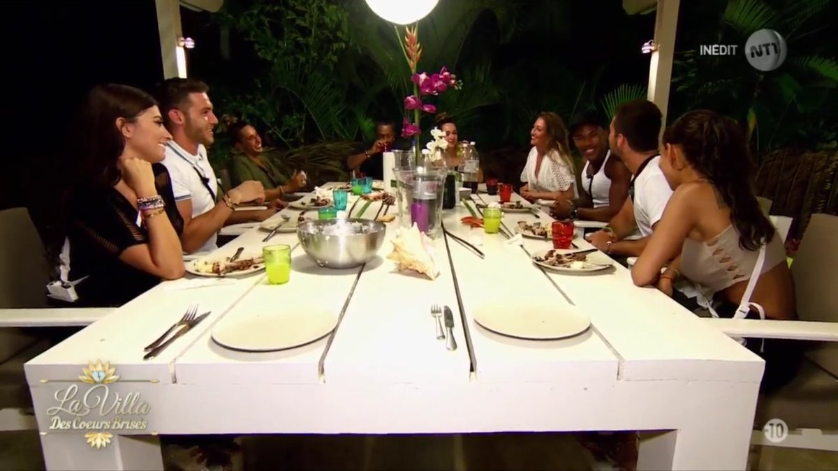 Table des couple 🤔😂✋🏼🙄#LaVilla2 #LVDCB2