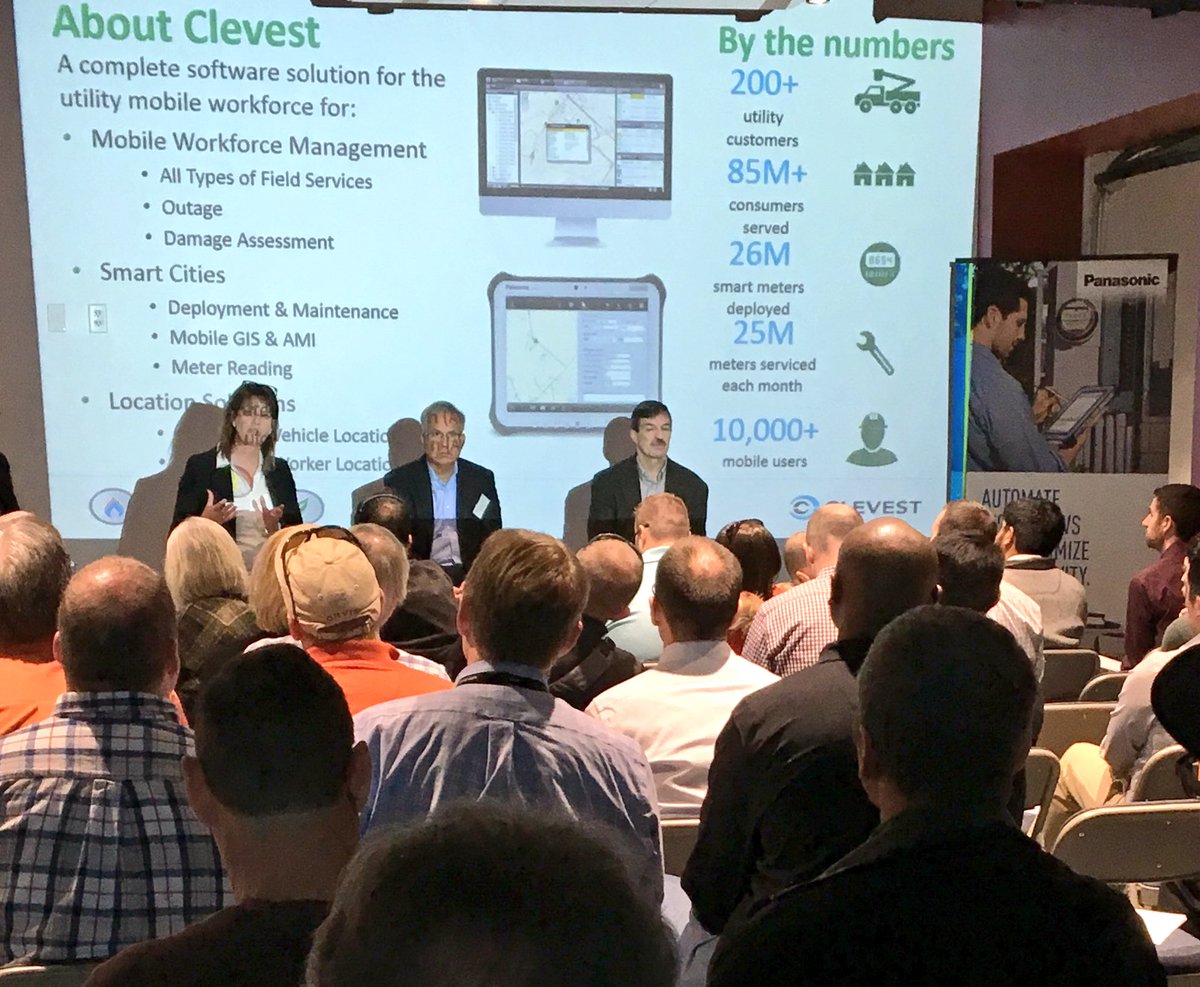 TOUGHBOOK's tweet image. @Clevest shares #utlity workforce data &amp;amp; analytics trends w/ Denver #mobilty &amp;amp; #smartcities event attendees