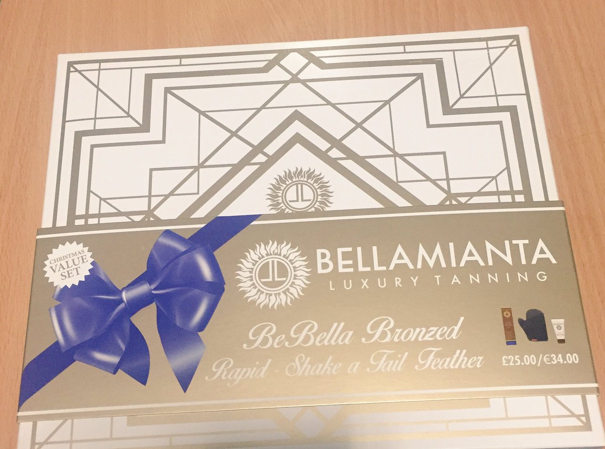 RSVPMagazine's tweet photo. Like and RT to #WIN This fabulous #Bellamianta Luxury Tanning Set 😍😍😍 #Thursdaytanning #giveaway #comp #prize https://t.co/o42Z0GYz9I