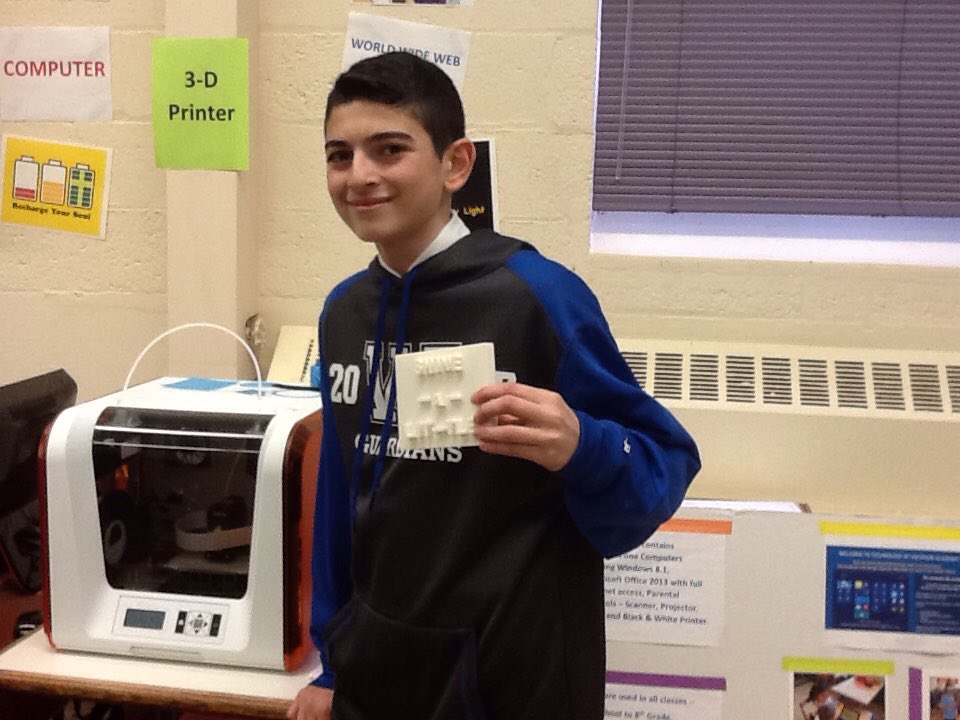 @VisitAcadParamu Proud student shows off his finished product! 😃