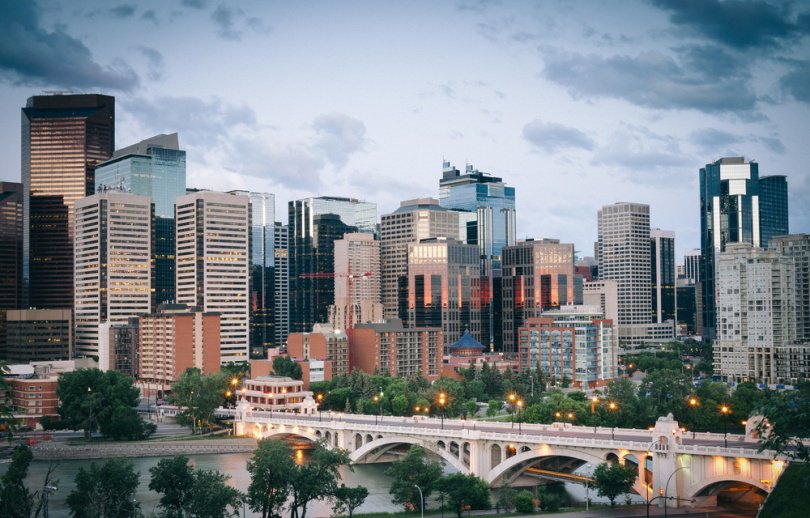 HotelElanYYC's tweet photo. Thank you to @OneTravel for featuring Hotel Elan in their "How to Spend a Weekend in Calgary" article!!! https://t.co/zITaLddfZO https://t.co/1mGXCRk0gT