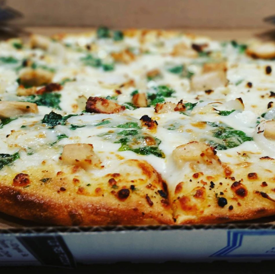 Domino's Pizza tweet media