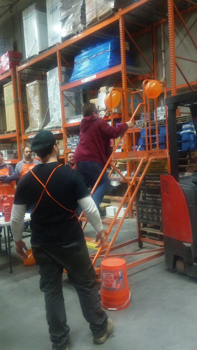 THE HOME DEPOT #4150 tweet media