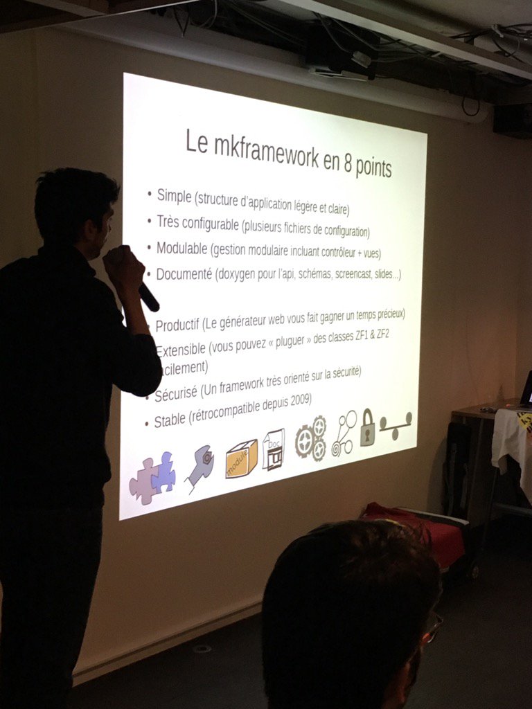jlondiche's tweet image. Deuxieme LT : le #mkframework @AFUP_Paris