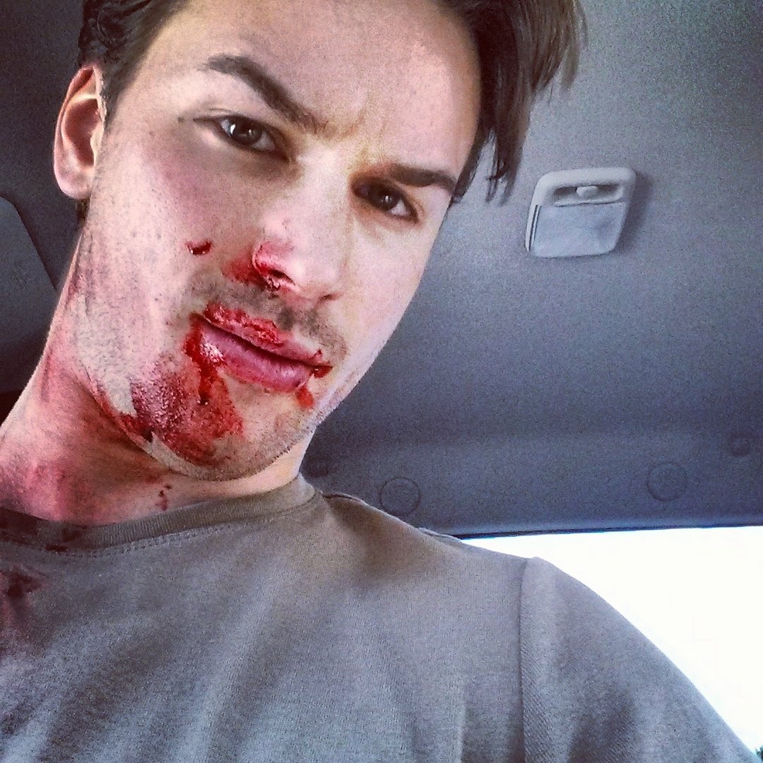 SamLukowski's tweet photo. @hiiambradkim Help An #Actor Out, Share My #DemoReel Video https://t.co/8I1DfgKfnW 🎬🎥🎭👏 #SamLukowski #ManOf1000Faces #CastSamNow #FansOfSam https://t.co/7rMcILtQiq