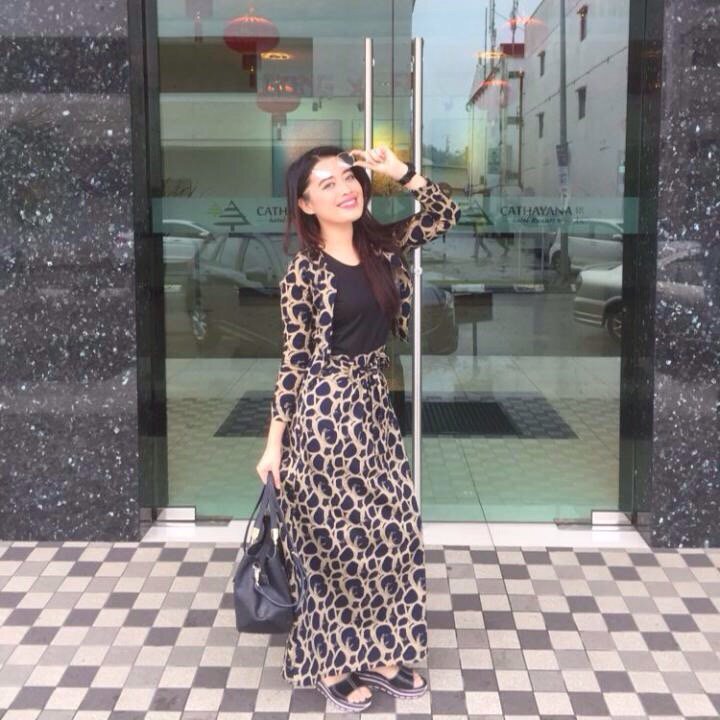_tupai's tweet photo. Come join me, or you'll be left behind #BIGOLIVE > Sorry.  https://t.co/CeuapO5Qq0 https://t.co/wesk4a8DFz