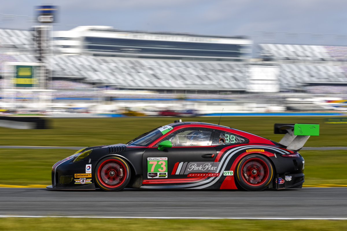 PorscheRaces's tweet image. Fastest in FP2 (#GTD): #911GT3R No 73 of @ParkPlaceRacing - #GTLM: #911RSR No 911 @PatrickPilet P3, @kevinestre (912) P11. #Rolex24 @IMSA