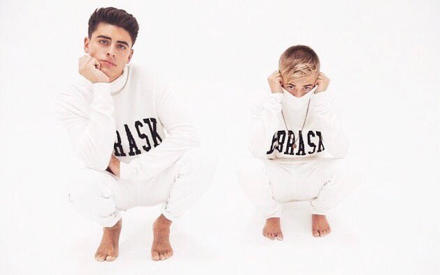 JacksUpdatesSA's tweet photo. Jack Johnson vía Instagram: "Están listos? #TwoJacksIsBetter #ThanOne" https://t.co/p6sjAZaY66