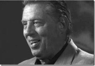 The_MainIdea's tweet photo. "Change is inevitable. Growth is optional." From @JohnCMaxwell Particularly important for schools right now. https://t.co/BUdbt9ZH3E