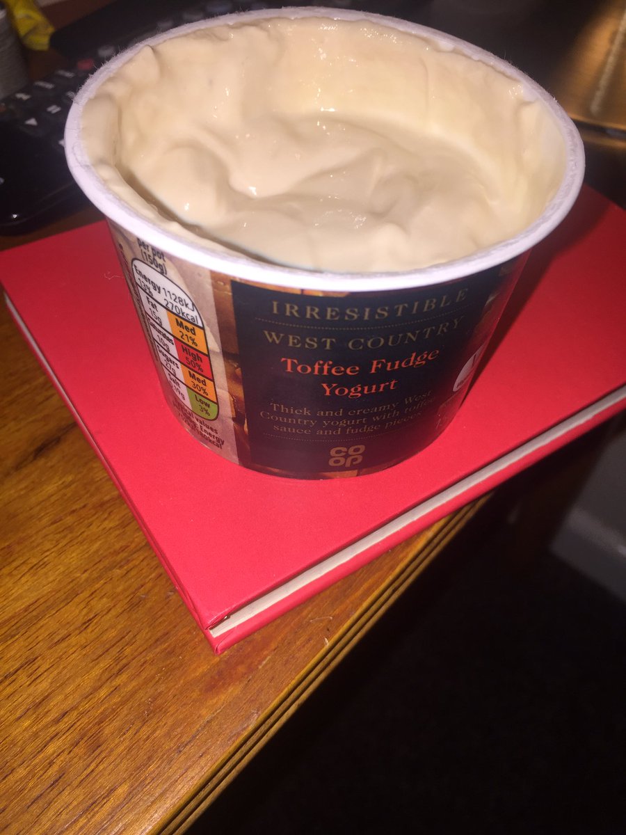 Robynainslie's tweet photo. @coopukfood when you buy the yoghurt and there's no fudge in there at all! #whatthefudge #nothappy https://t.co/P2hCTfokTR